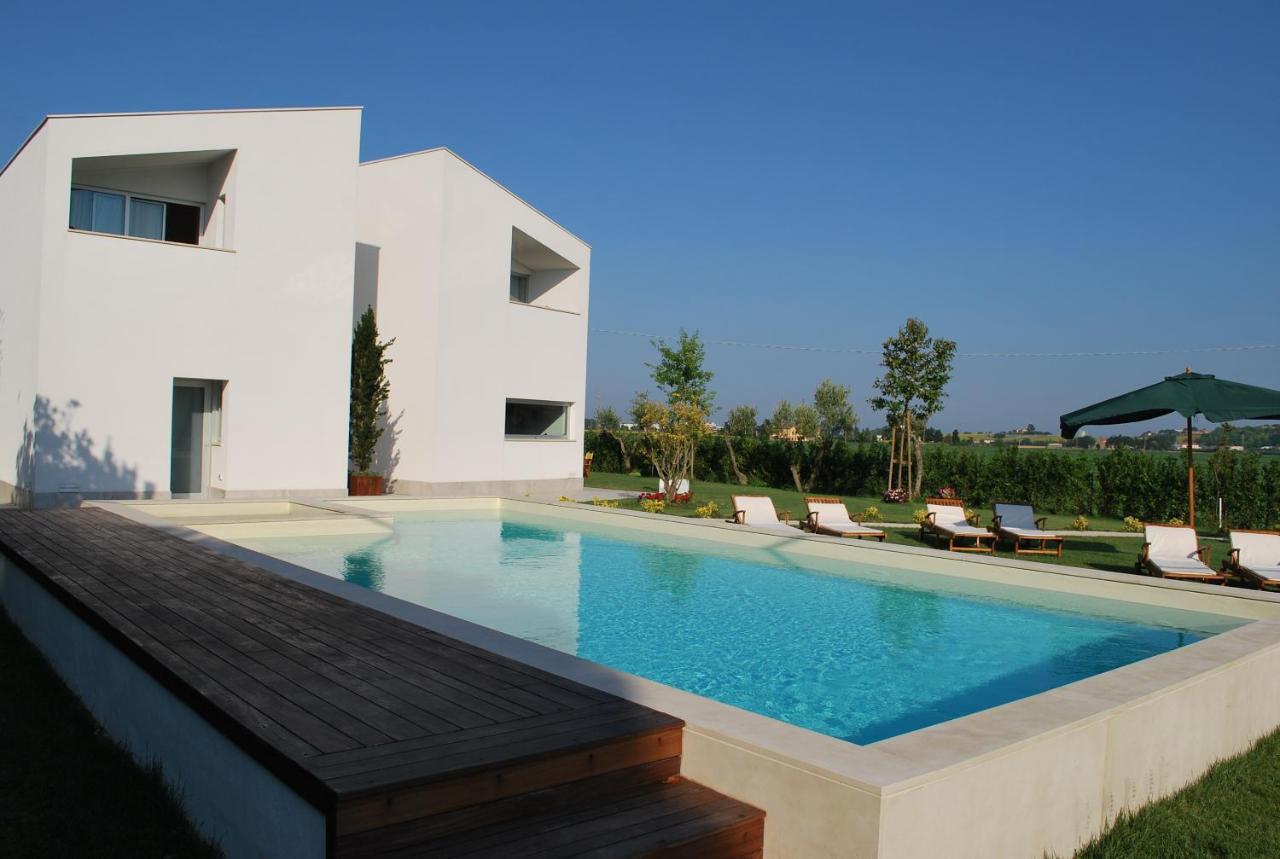 Ortopi Country Canapa House Porto Recanati Luaran gambar